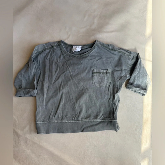 Bundle of boy shirts h&m, cotton on, and little co. - Picture 7 of 14